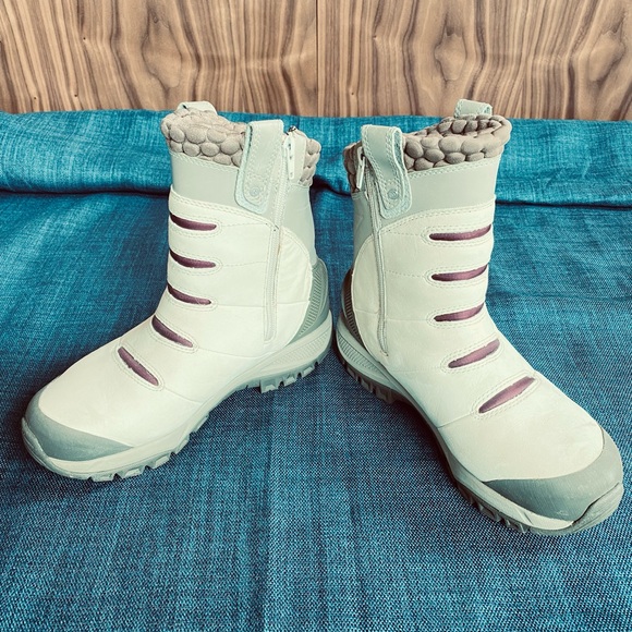 Merrell Arctic Fox Winter Boot - Picture 2 of 8